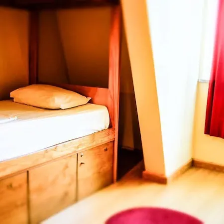 Auberge de jeunesse Poets